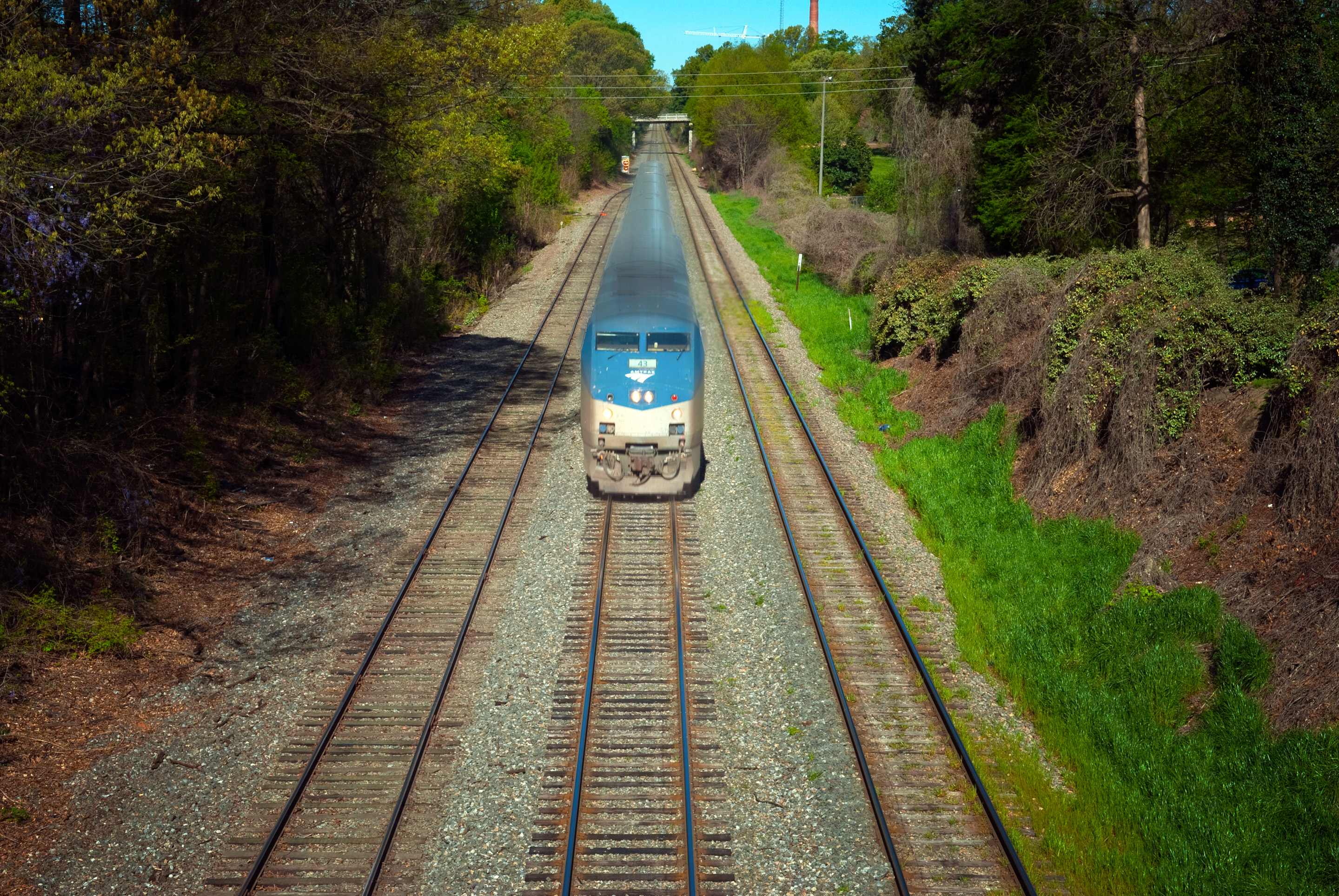 Train approaching Gastonia station